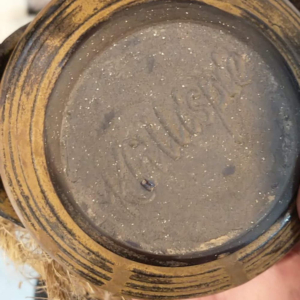 Klillispie Pottery Birdhouse. - Picture 5 of 5